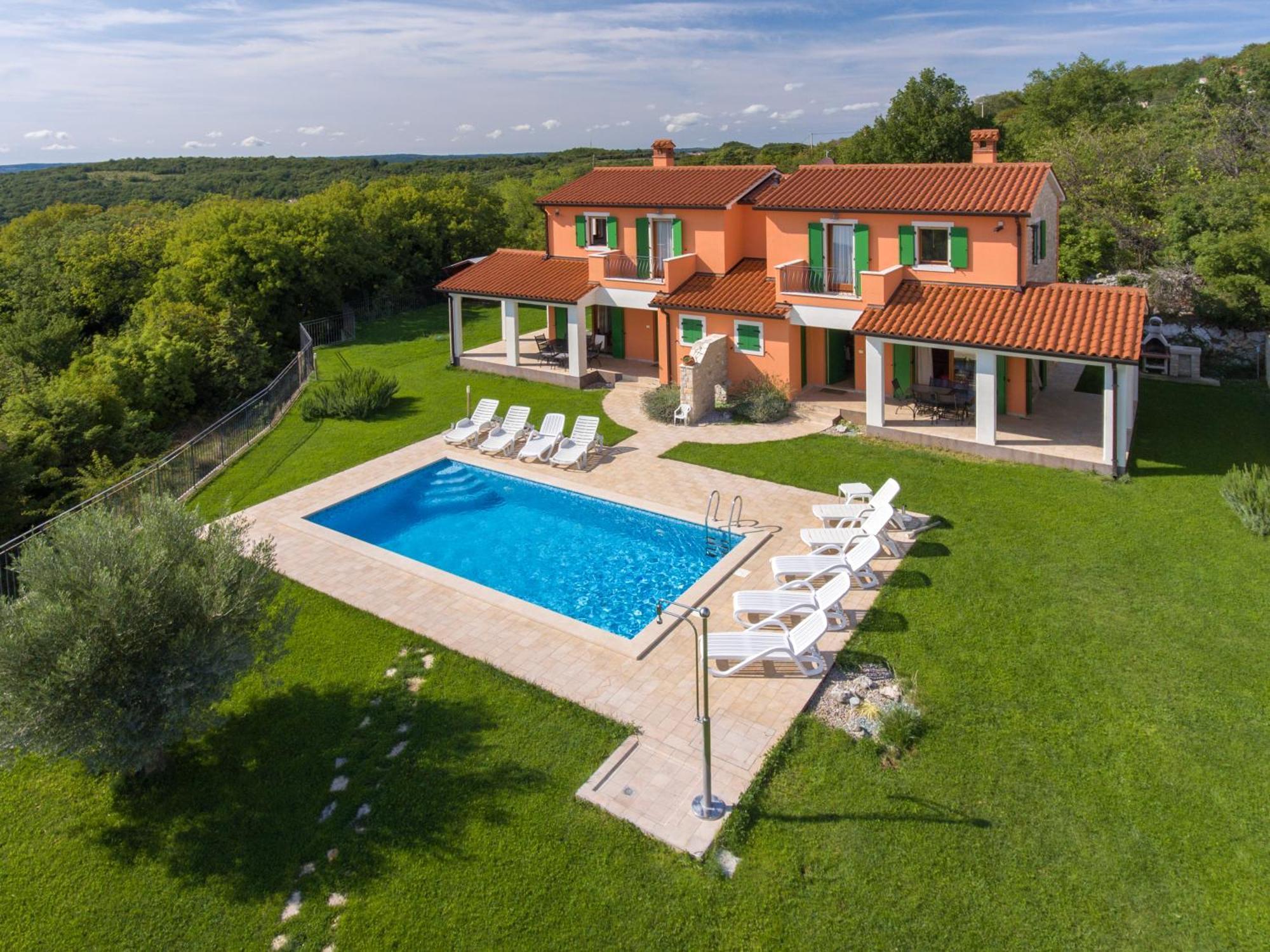 Apartment Athos *