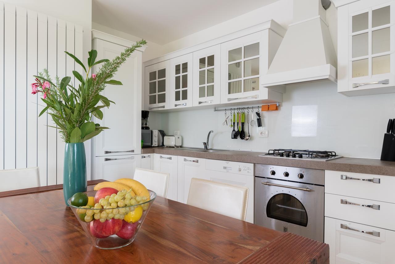 Apartment Athos Rabac